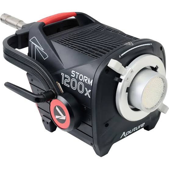 Aputure STORM 1200x Professional Bi-Color LED Point-Source Fixture